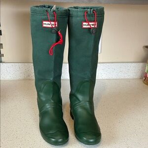 Hunter Forest Green Rain Boots with Red Toggle